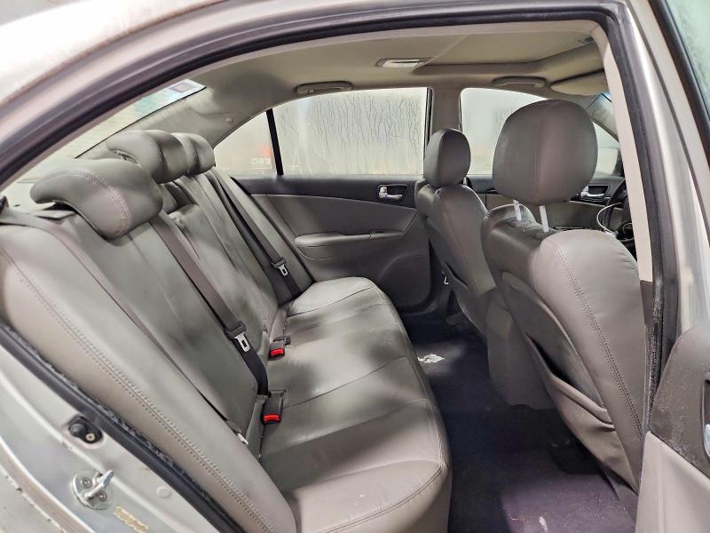 Photo 10 from auction – 2009 HYUNDAI SONATA with VIN 5NPEU46F79H520418