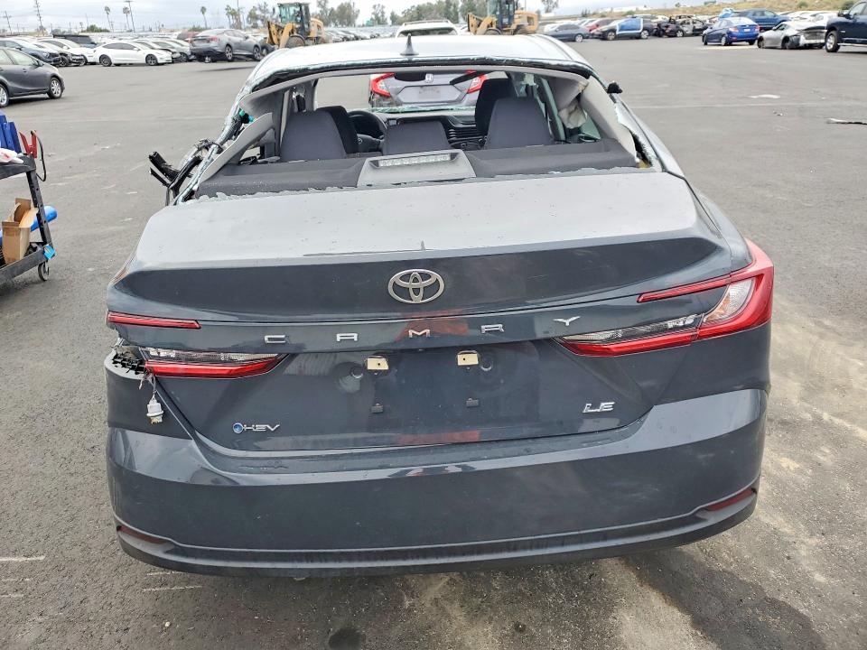 Photo 6 from auction – 2025 TOYOTA CAMRY with VIN 4T1DAACK8SU522139