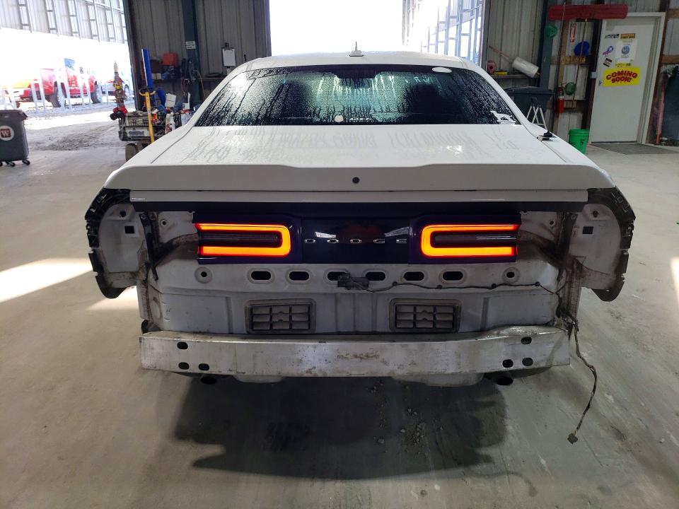 Photo 6 from auction – 2016 DODGE CHALLENGER with VIN 2C3CDZAG6GH249740