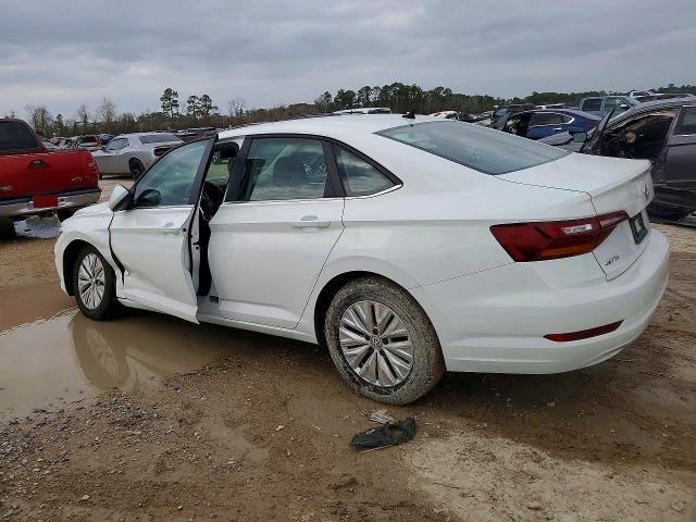 Photo 2 from auction – 2019 VOLKSWAGEN JETTA with VIN 3VWC57BU9KM185802