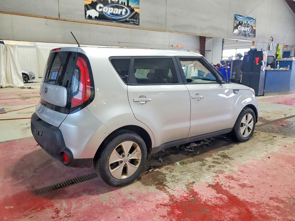 Foto 3 de la subasta – 2014 KIA SOUL con VIN KNDJN2A22E7741816