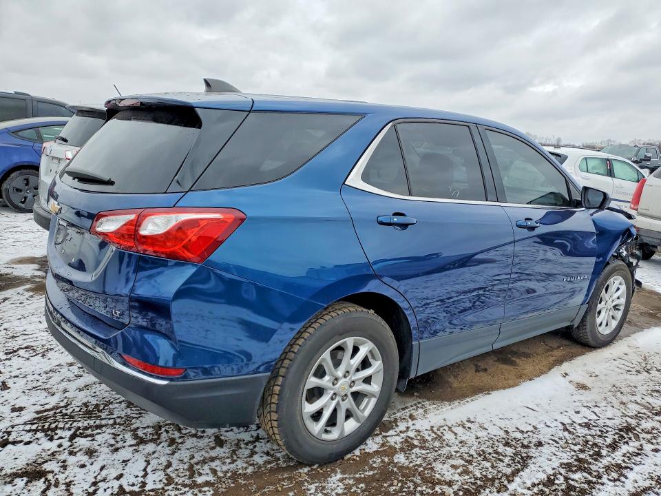 Photo 3 from auction – 2019 CHEVROLET EQUINOX with VIN 2GNAXKEV4K6138206