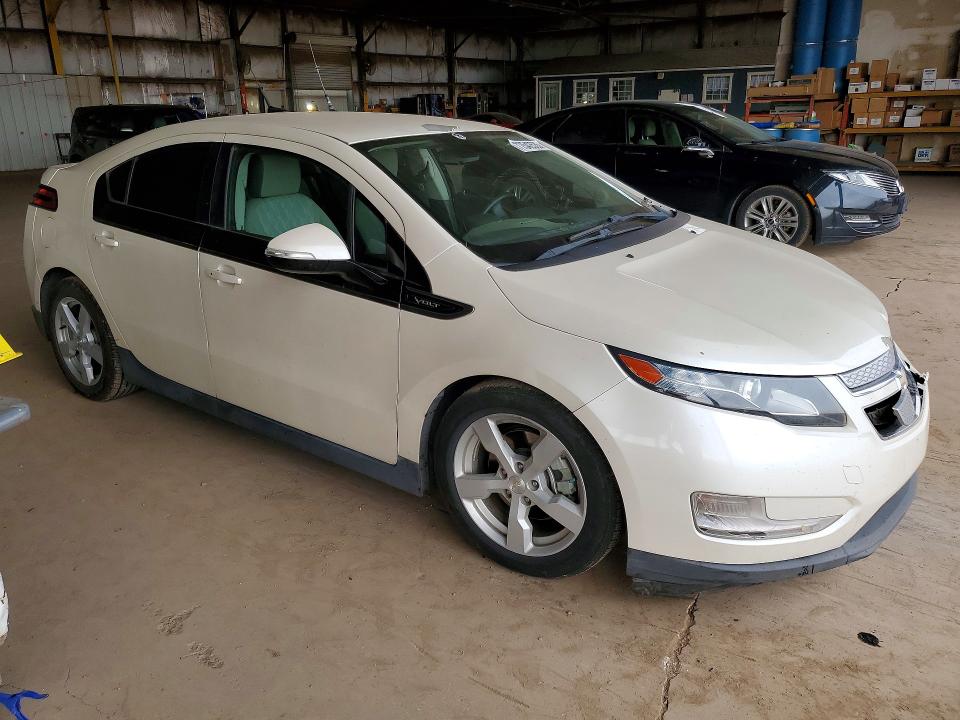 Photo 4 from auction – 2013 CHEVROLET VOLT with VIN 1G1RA6E43DU132230