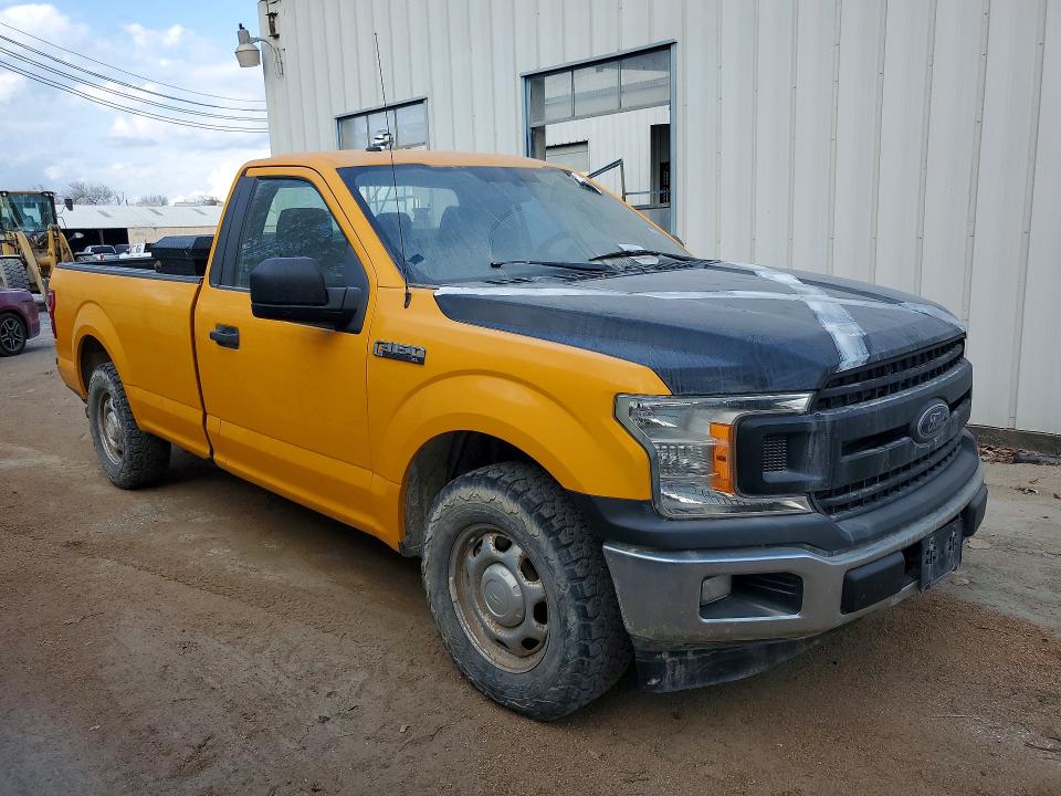 Photo 4 from auction – 2018 FORD F150 with VIN 1FTMF1C55JKE08397