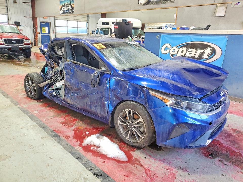 Photo 4 from auction – 2023 KIA FORTE with VIN 3KPF24AD8PE520073