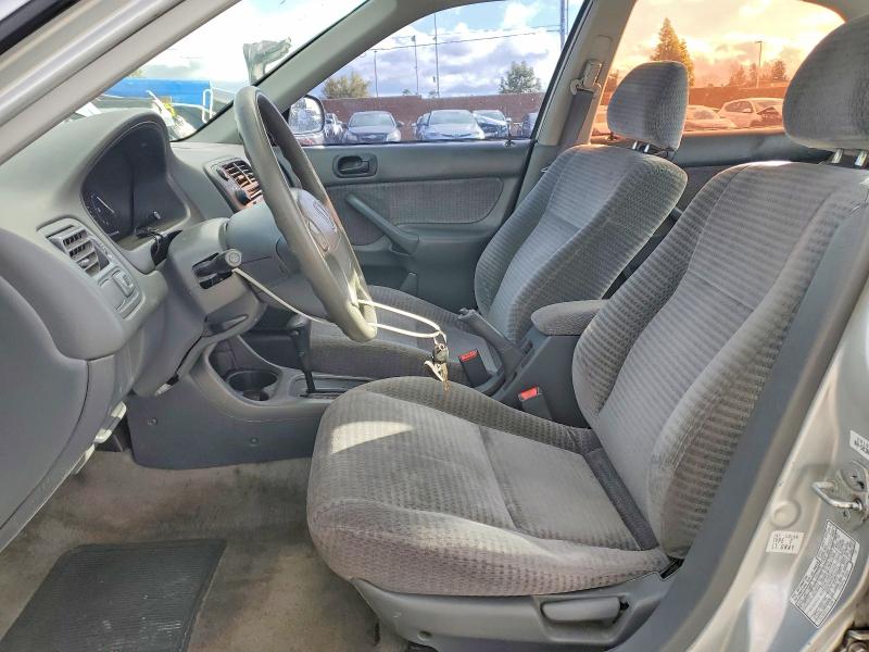 Photo 7 from auction – 2000 HONDA CIVIC with VIN 2HGEJ6610YH934738