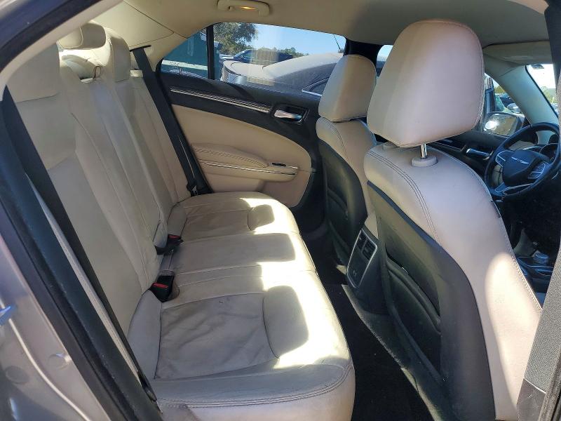 Zdjęcie 10 z aukcji – 2017 CHRYSLER 300 LIMITE z VIN 2C3CCAAGXHH506050