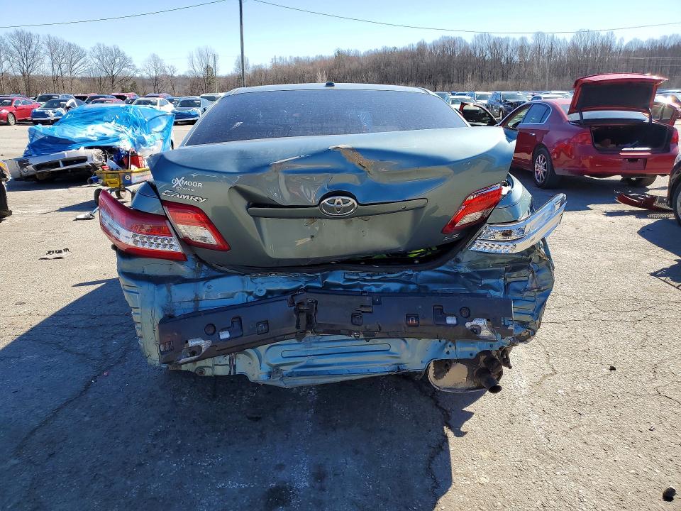 Photo 6 from auction – 2010 TOYOTA CAMRY with VIN 4T4BF3EK2AR028512