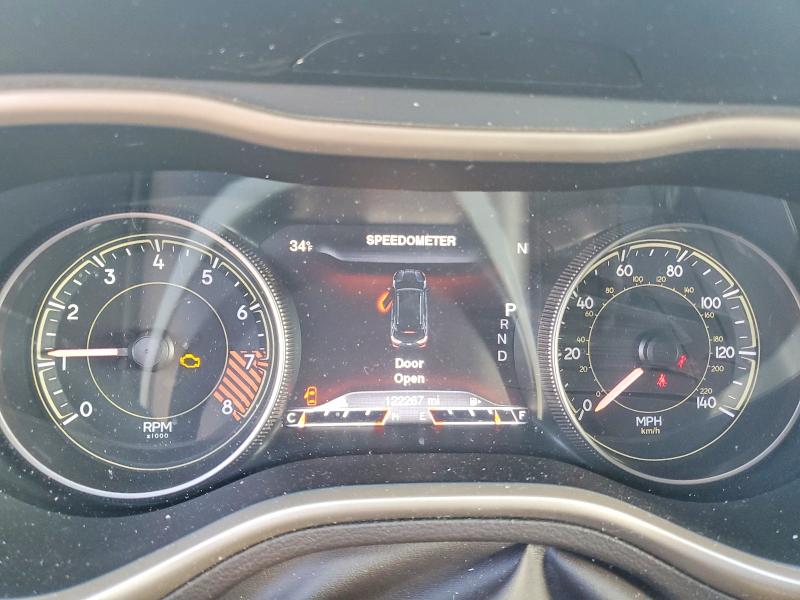 Photo 9 from auction – 2014 JEEP CHEROKEE T with VIN 1C4PJMBS4EW201759