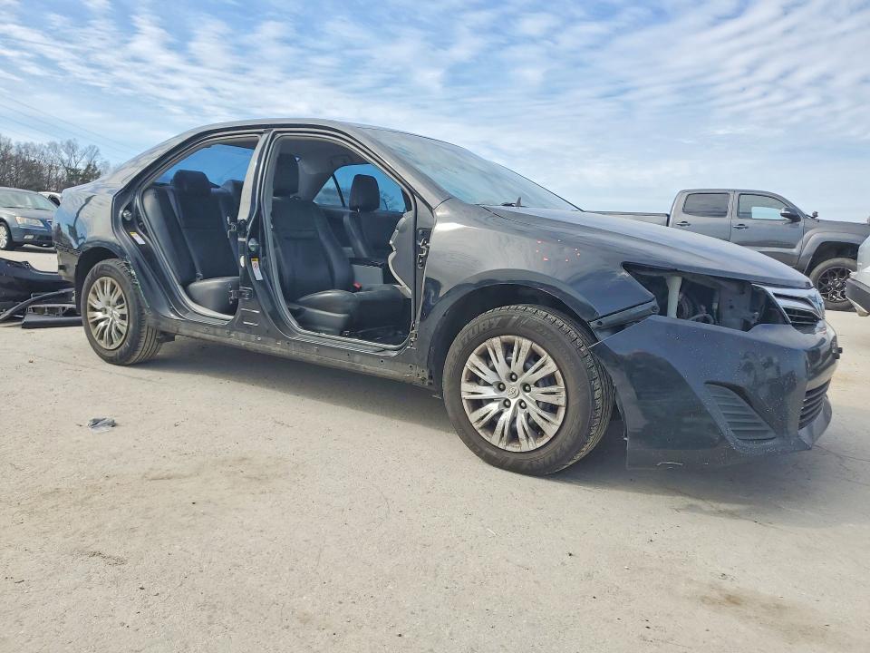 Photo 4 from auction – 2014 TOYOTA CAMRY with VIN 4T1BF1FKXEU312697