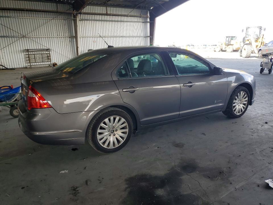 Photo 3 from auction – 2012 FORD FUSION with VIN 3FADP0L32CR270229