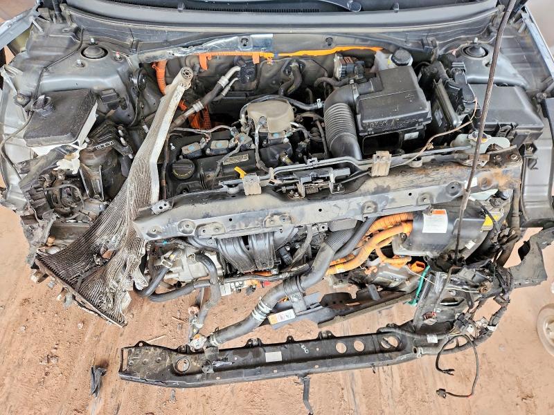 Photo 11 from auction – 2017 HYUNDAI SONATA HYB with VIN KMHE34L30HA076006