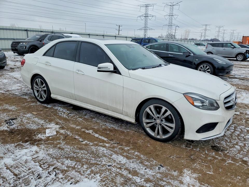 Photo 4 from auction – 2014 MERCEDES-BENZ E with VIN WDDHF5KB7EA977303