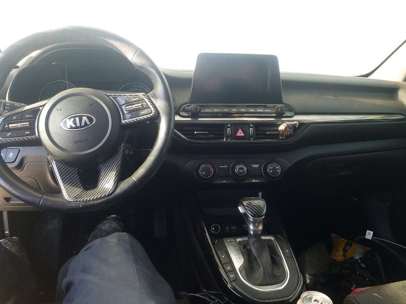 Photo 8 from auction – 2019 KIA FORTE with VIN 3KPF54AD5KE110170