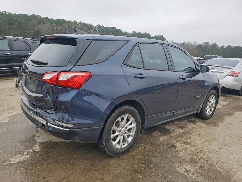 Photo 3 from auction – 2018 CHEVROLET EQUINOX LS with VIN 3GNAXHEV5JS609668