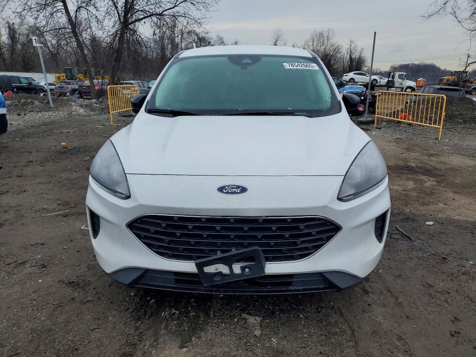 Photo 5 from auction – 2022 FORD ESCAPE with VIN 1FMCU0G65NUB83855