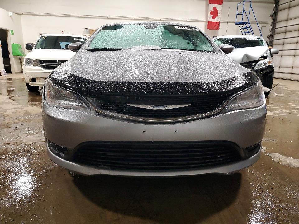 Photo 5 from auction – 2015 CHRYSLER 200 with VIN 1C3CCCFB6FN549698