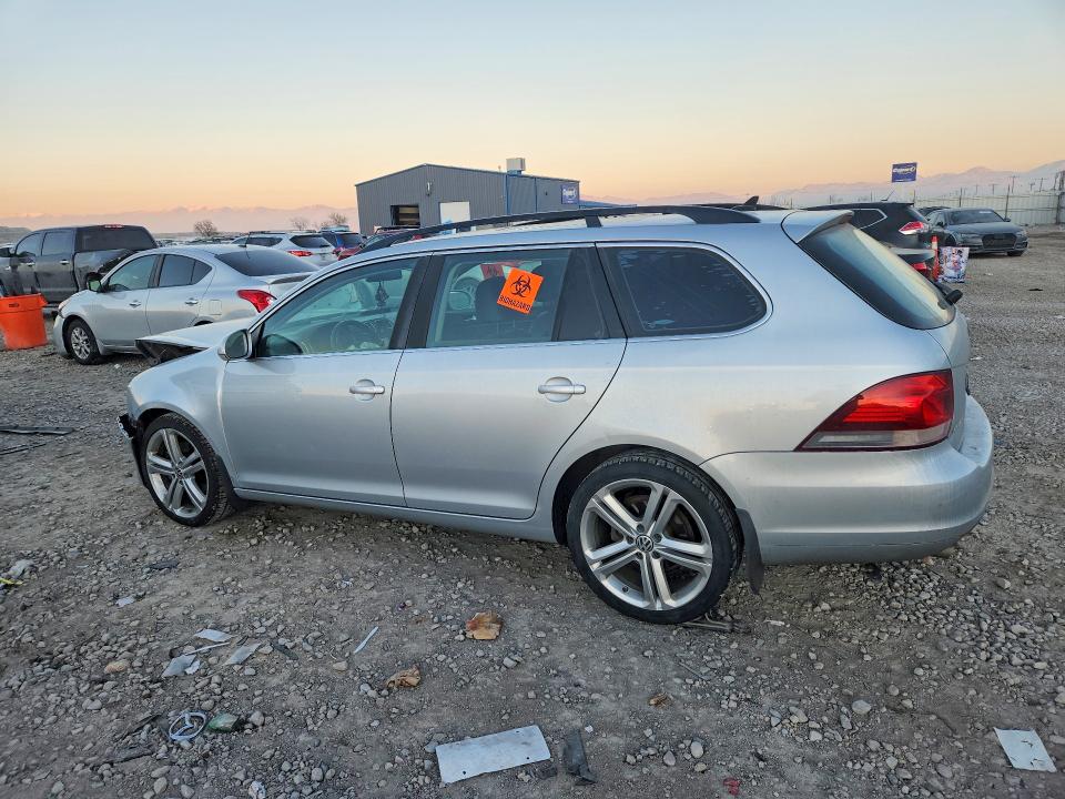 Photo 2 from auction – 2014 VOLKSWAGEN JETTA with VIN 3VWPL7AJ9EM600216