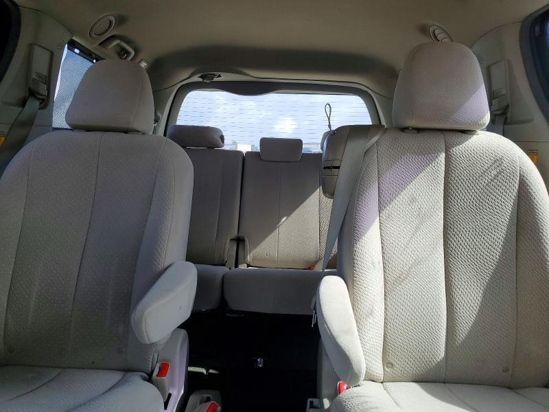 Photo 10 from auction – 2013 TOYOTA SIENNA with VIN 5TDKK3DC3DS403465