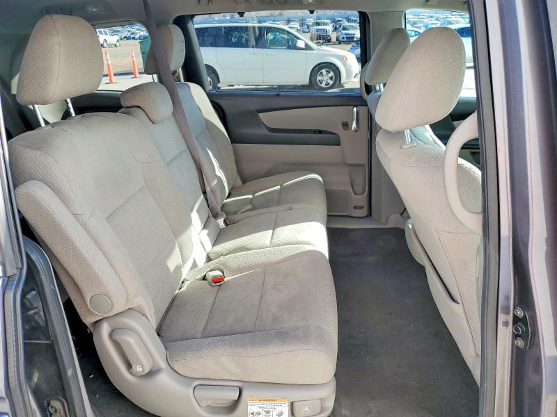 Photo 11 from auction – 2016 HONDA ODYSSEY EX with VIN 5FNRL5H45GB026592