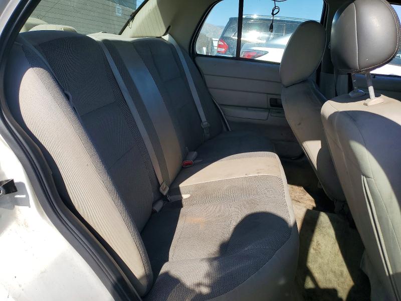 Photo 10 from auction – 2011 FORD CROWN VICTORIA with VIN 2FABP7BV2BX160266