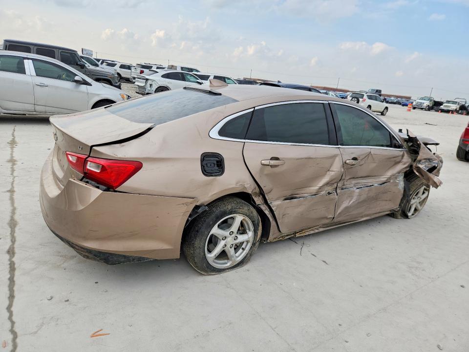 Photo 3 from auction – 2018 CHEVROLET MALIBU with VIN 1G1ZD5ST5JF282532