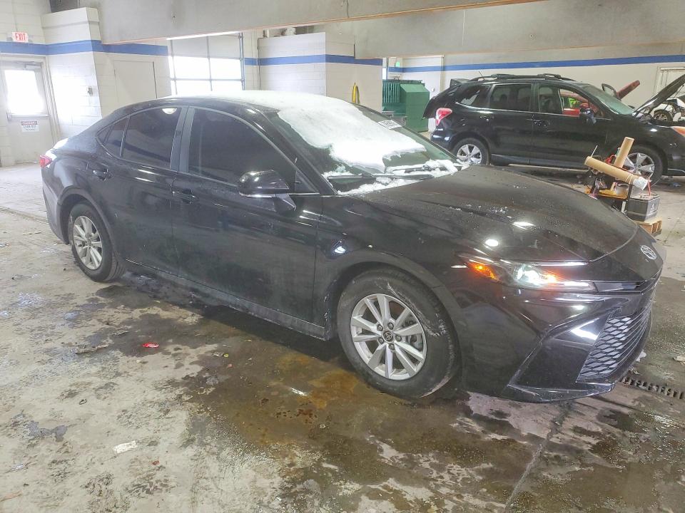 Photo 4 from auction – 2025 TOYOTA CAMRY with VIN 4T1DAACK1SU048423