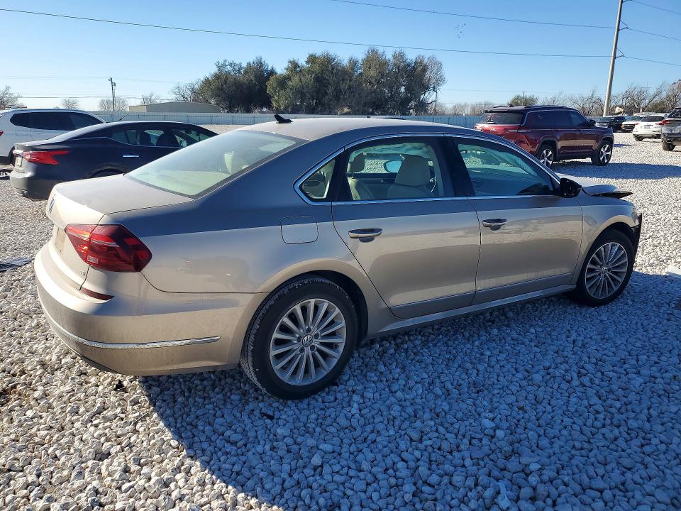 Photo 3 from auction – 2017 VOLKSWAGEN PASSAT SE with VIN 1VWBT7A30HC021827