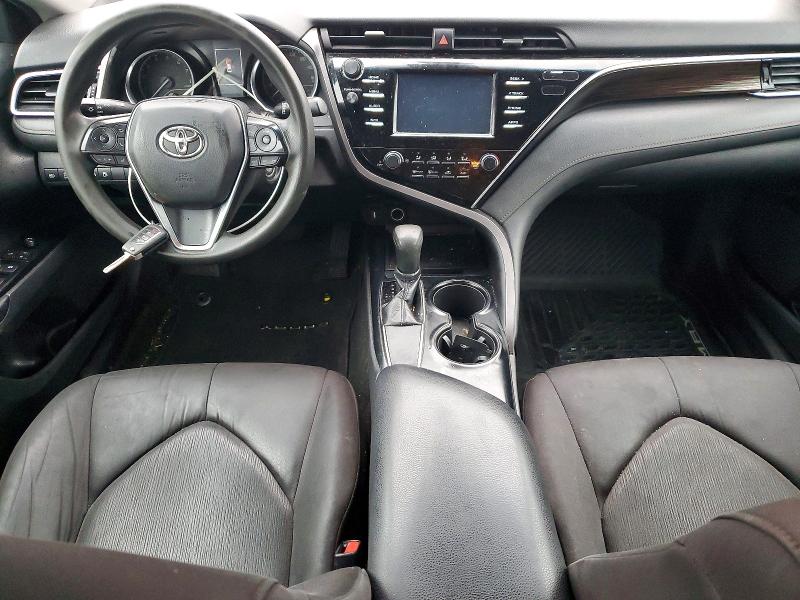 Photo 8 from auction – 2018 TOYOTA CAMRY L with VIN 4T1B11HK2JU004218
