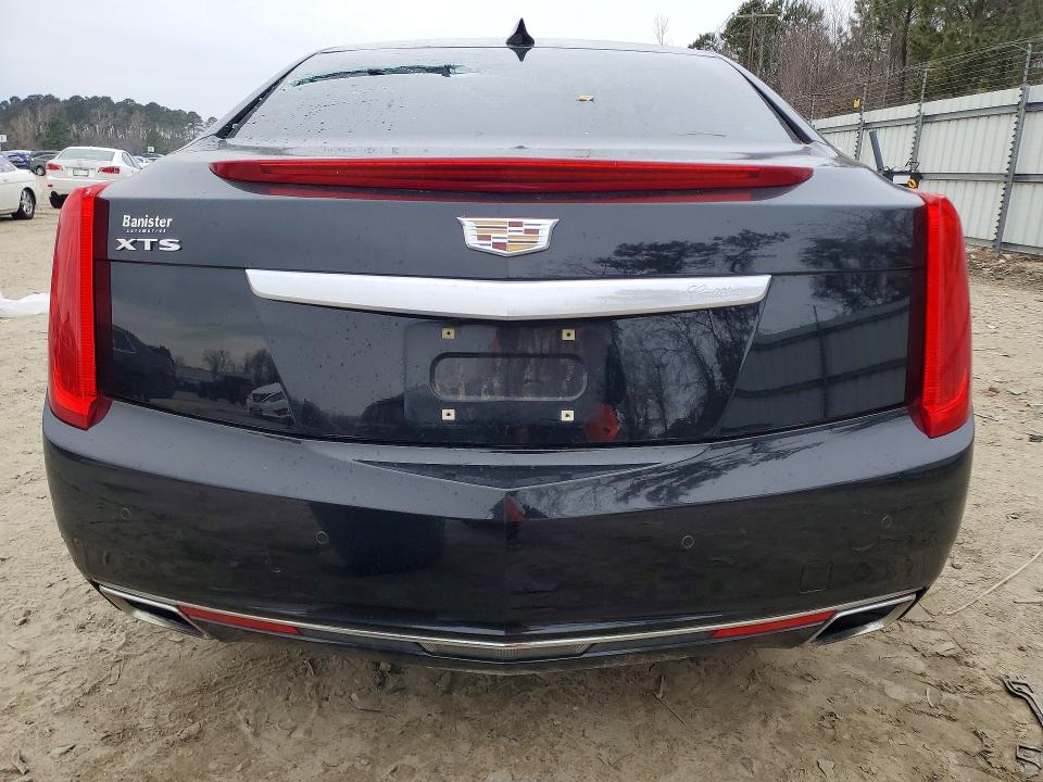 Photo 6 from auction – 2017 CADILLAC XTS with VIN 2G61M5S37H9176593