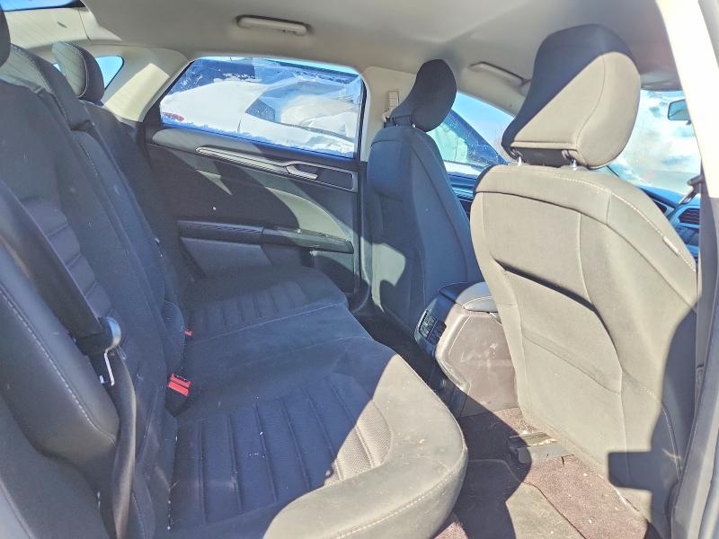 Photo 10 from auction – 2017 FORD FUSION with VIN 3FA6P0H72HR159143
