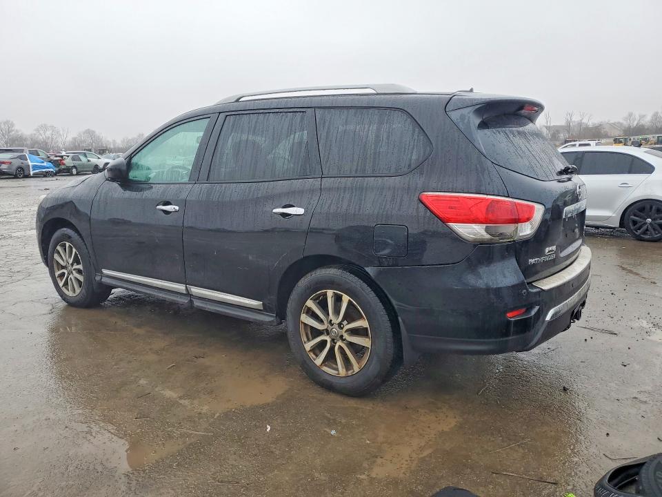 Photo 2 from auction – 2014 NISSAN PATHFINDER with VIN 5N1AR2MM8EC656631