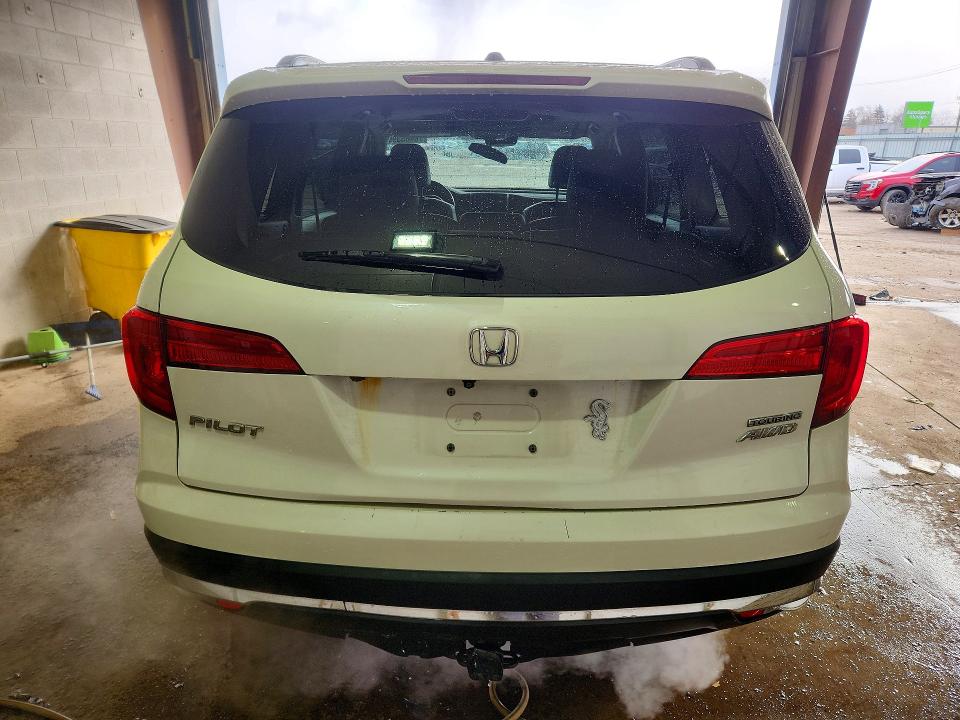 Photo 6 from auction – 2017 HONDA PILOT with VIN 5FNYF6H91HB029625
