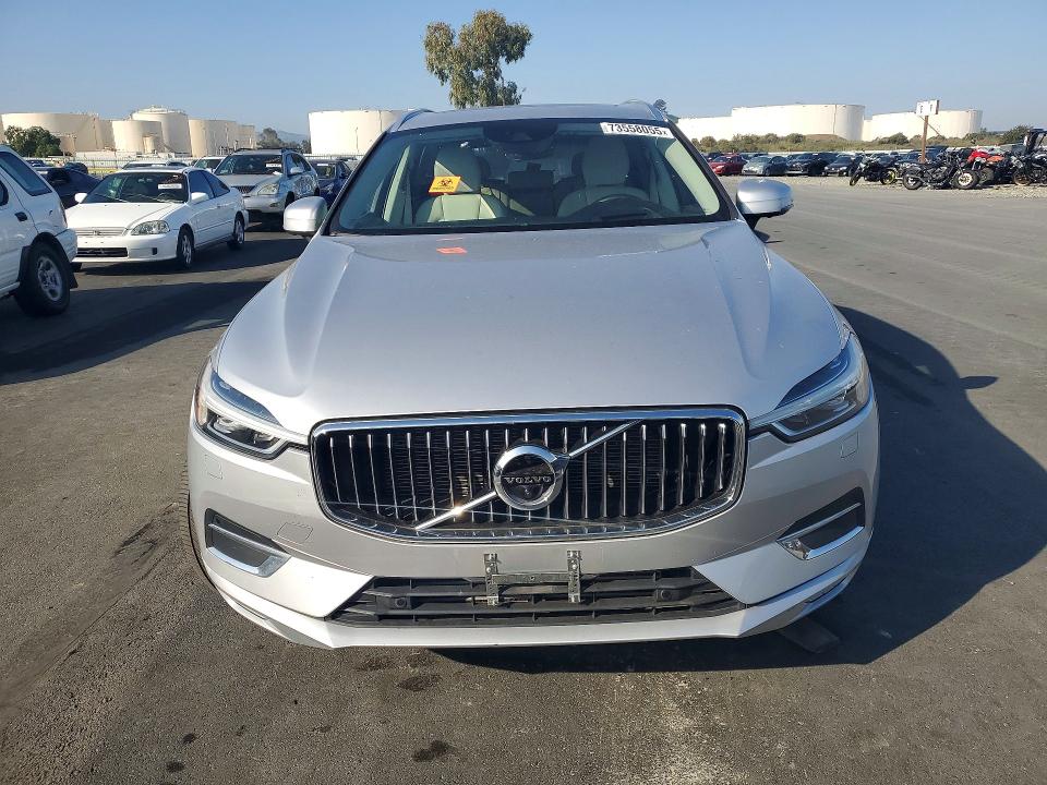 Photo 5 from auction – 2019 VOLVO XC60 with VIN YV4A22RL3K1377987