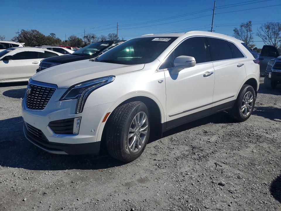 CADILLAC XT5 2022 with VIN 1GYKNCR41NZ174464 - Photo from auction
