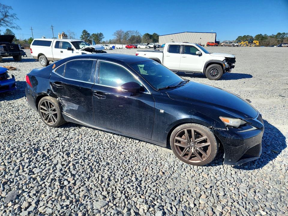 Photo 4 from auction – 2014 LEXUS IS with VIN JTHBF1D2XE5027580