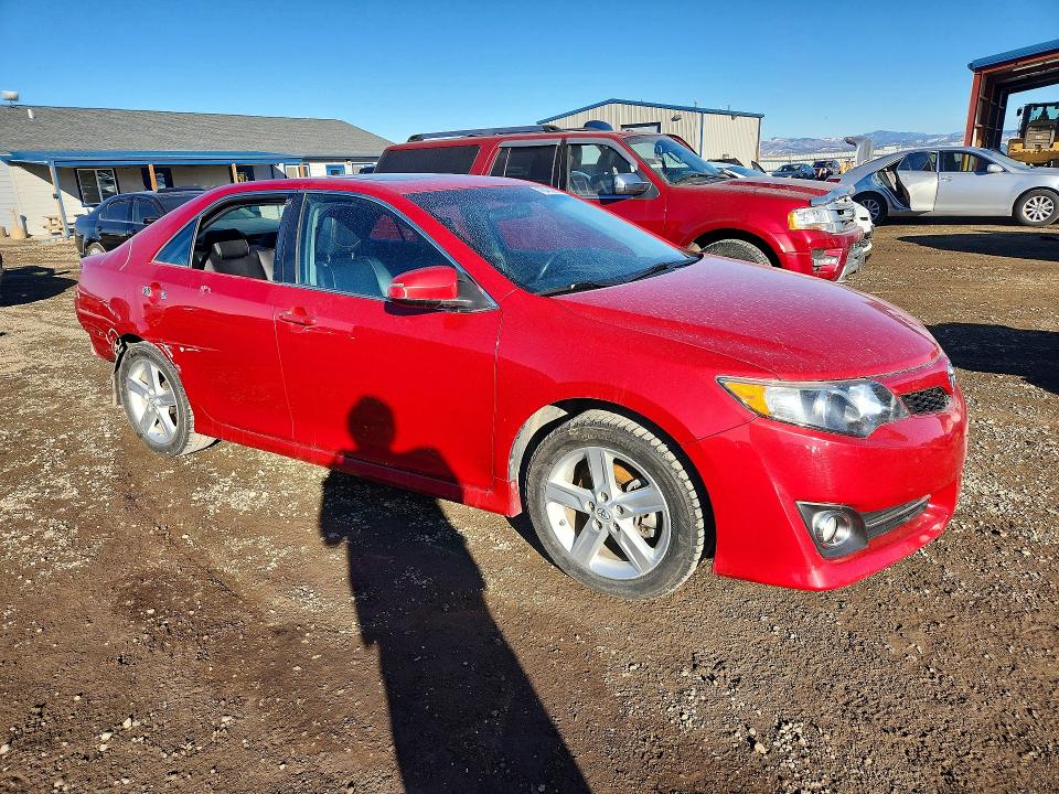 Photo 4 from auction – 2014 TOYOTA CAMRY with VIN 4T1BF1FK9EU773194
