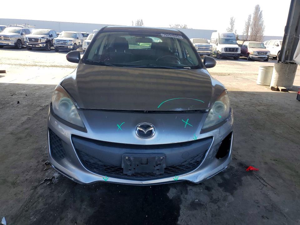 Photo 5 from auction – 2013 MAZDA 3 with VIN JM1BL1LP2D1731365