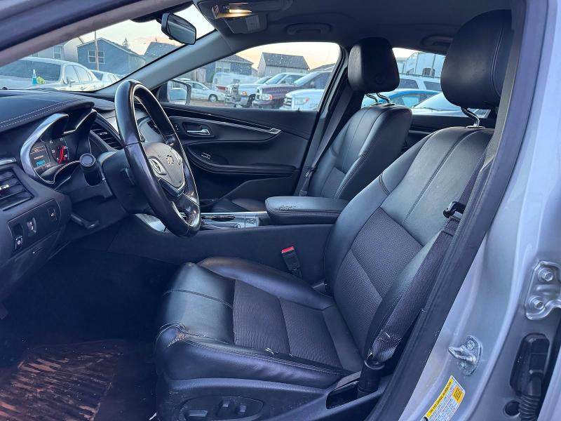 Photo 11 from auction – 2017 CHEVROLET IMPALA LT with VIN 2G1105S37H9176465
