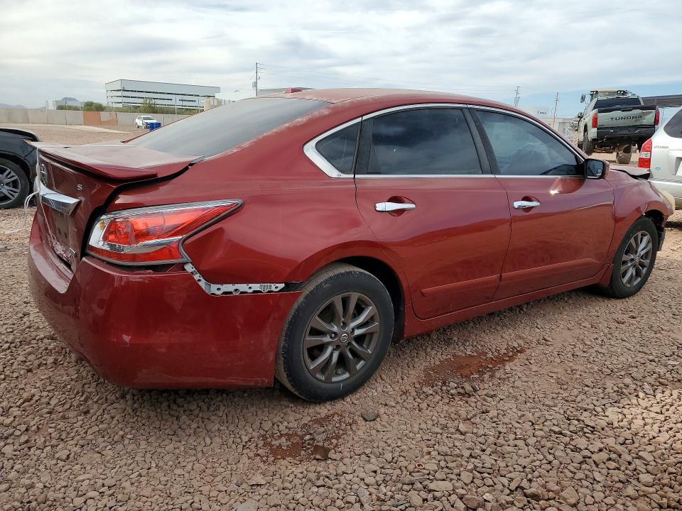 Photo 3 from auction – 2015 NISSAN ALTIMA 2.5 with VIN 1N4AL3AP2FC573147