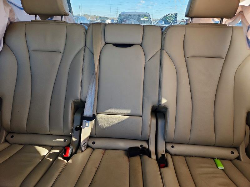 Photo 10 from auction – 2019 AUDI Q7 with VIN WA1AAAF70KD025191