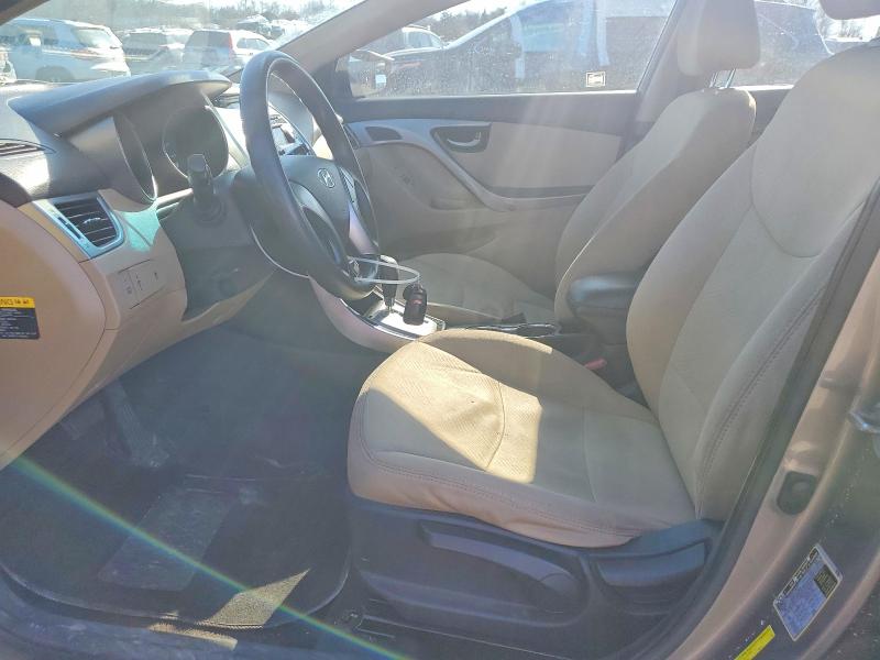 Photo 7 from auction – 2013 HYUNDAI ELANTRA with VIN 5NPDH4AE0DH355447