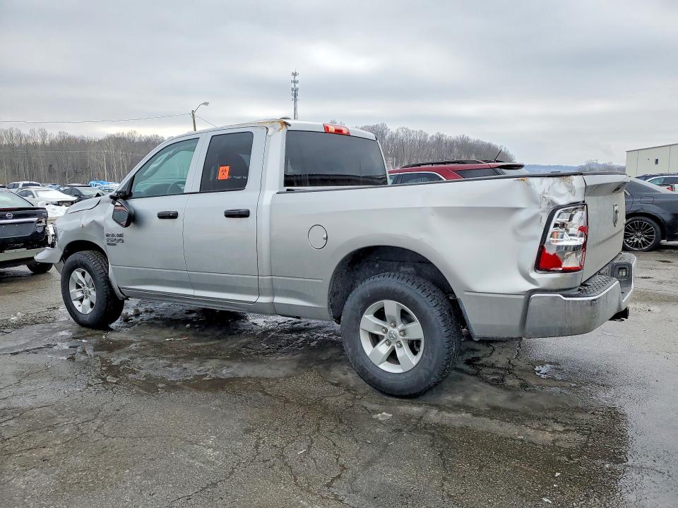 Photo 2 from auction – 2019 RAM 1500 CLASSIC with VIN 1C6RR7FG4KS571354