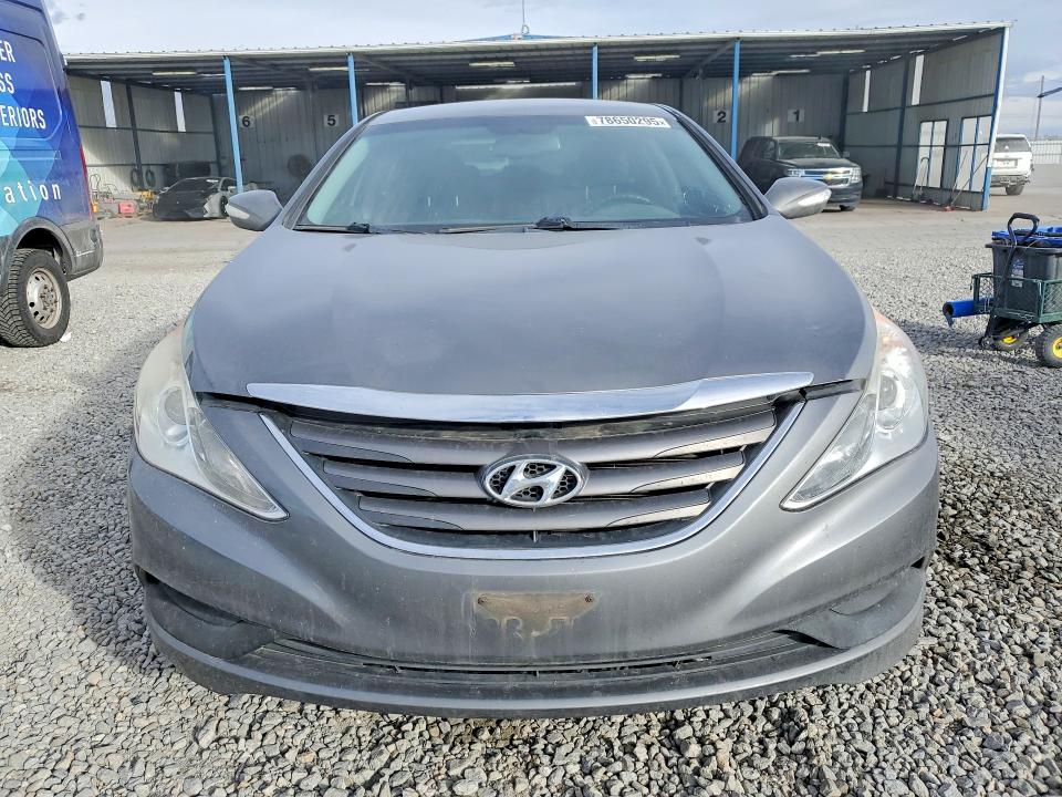 Photo 5 from auction – 2014 HYUNDAI SONATA with VIN 5NPEB4AC5EH867839