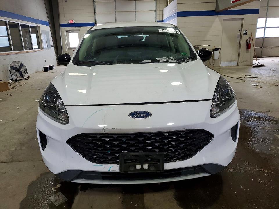 Photo 5 from auction – 2020 FORD ESCAPE with VIN 1FMCU0BZXLUB93389