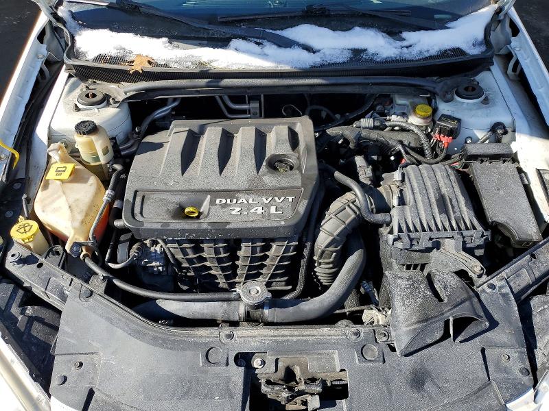 Photo 11 from auction – 2012 CHRYSLER 200 TOURIN with VIN 1C3CCBBB6CN200228