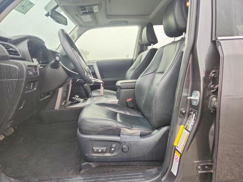 Photo 7 from auction – 2018 TOYOTA 4RUNNER with VIN JTEBU5JR4J5490319