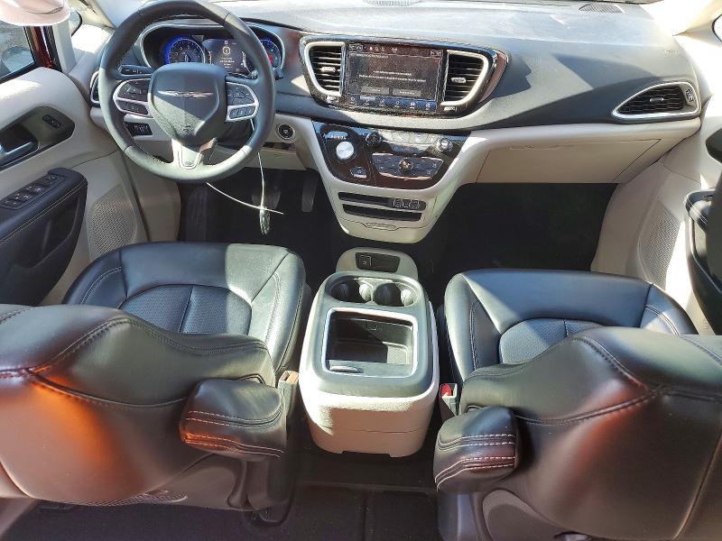 Photo 8 from auction – 2023 CHRYSLER PACIFICA with VIN 2C4RC1BGXPR560364