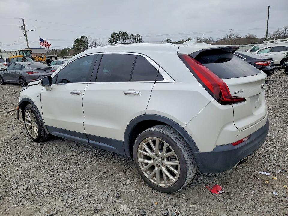 Photo 2 from auction – 2022 CADILLAC XT4 with VIN 1GYAZAR45NF100258