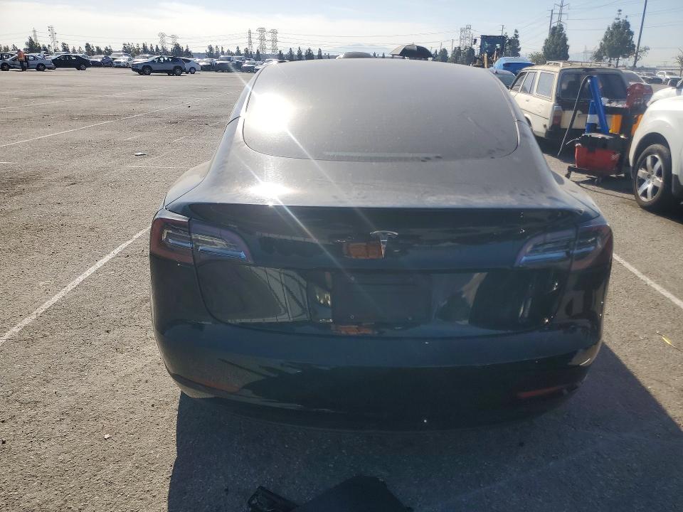 Photo 6 from auction – 2021 TESLA MODEL 3 with VIN 5YJ3E1EA4MF921845